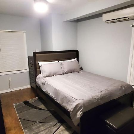 Quiet 3 Bedroom Apartment In Private Home New York Kültér fotó