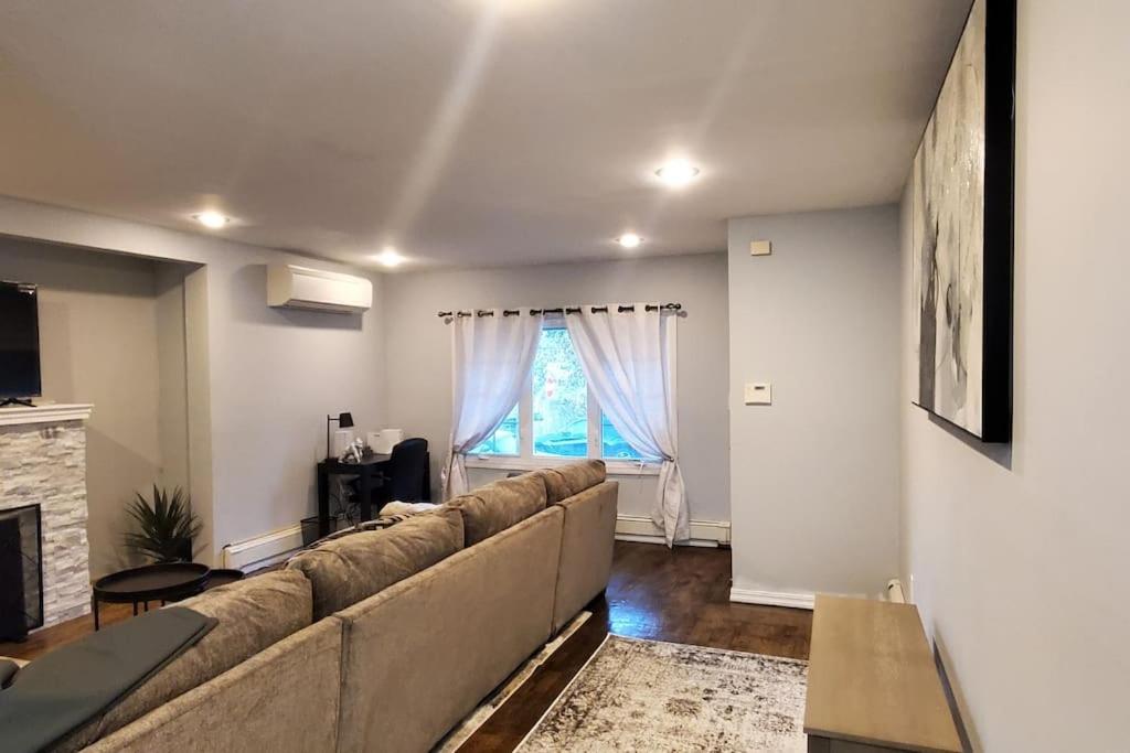 Quiet 3 Bedroom Apartment In Private Home New York Kültér fotó