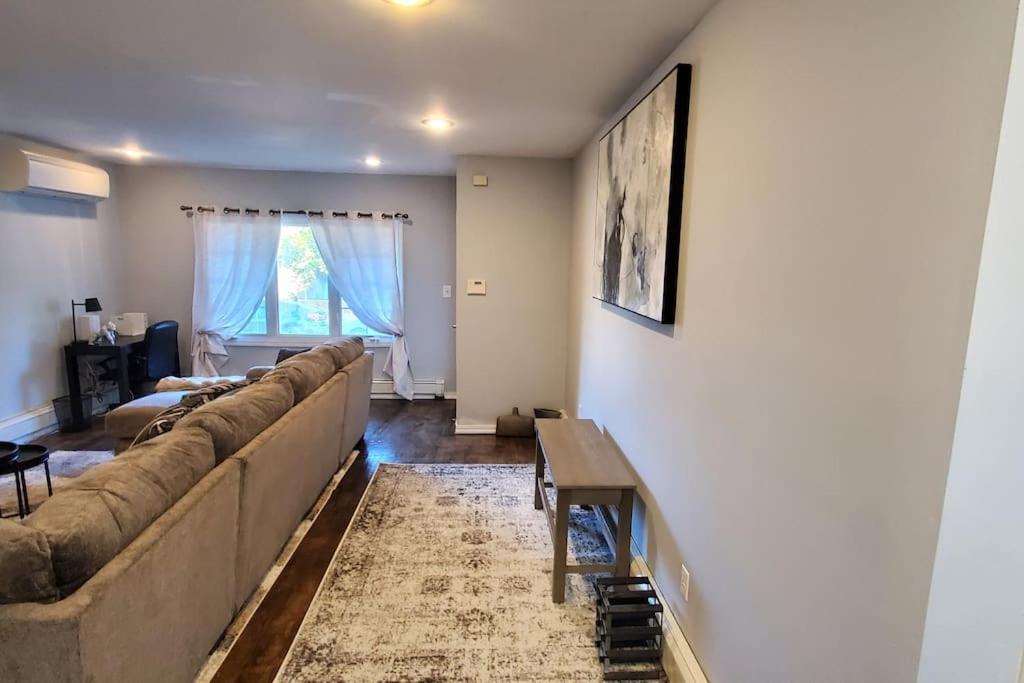 Quiet 3 Bedroom Apartment In Private Home New York Kültér fotó